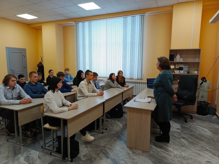 27 февраля для учащихся 8-х классов прошли библиотечные уроки.